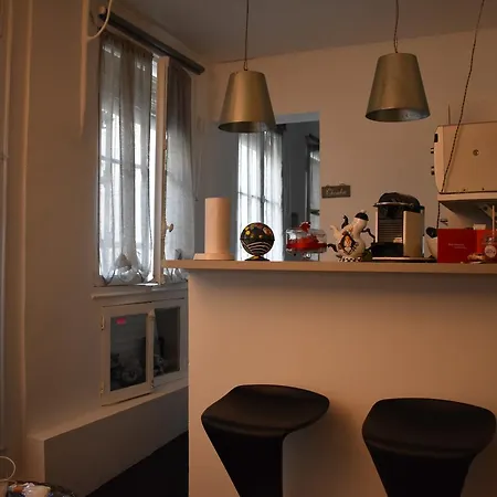 Cosy 1 Bedroom Near Le Marais Parigi